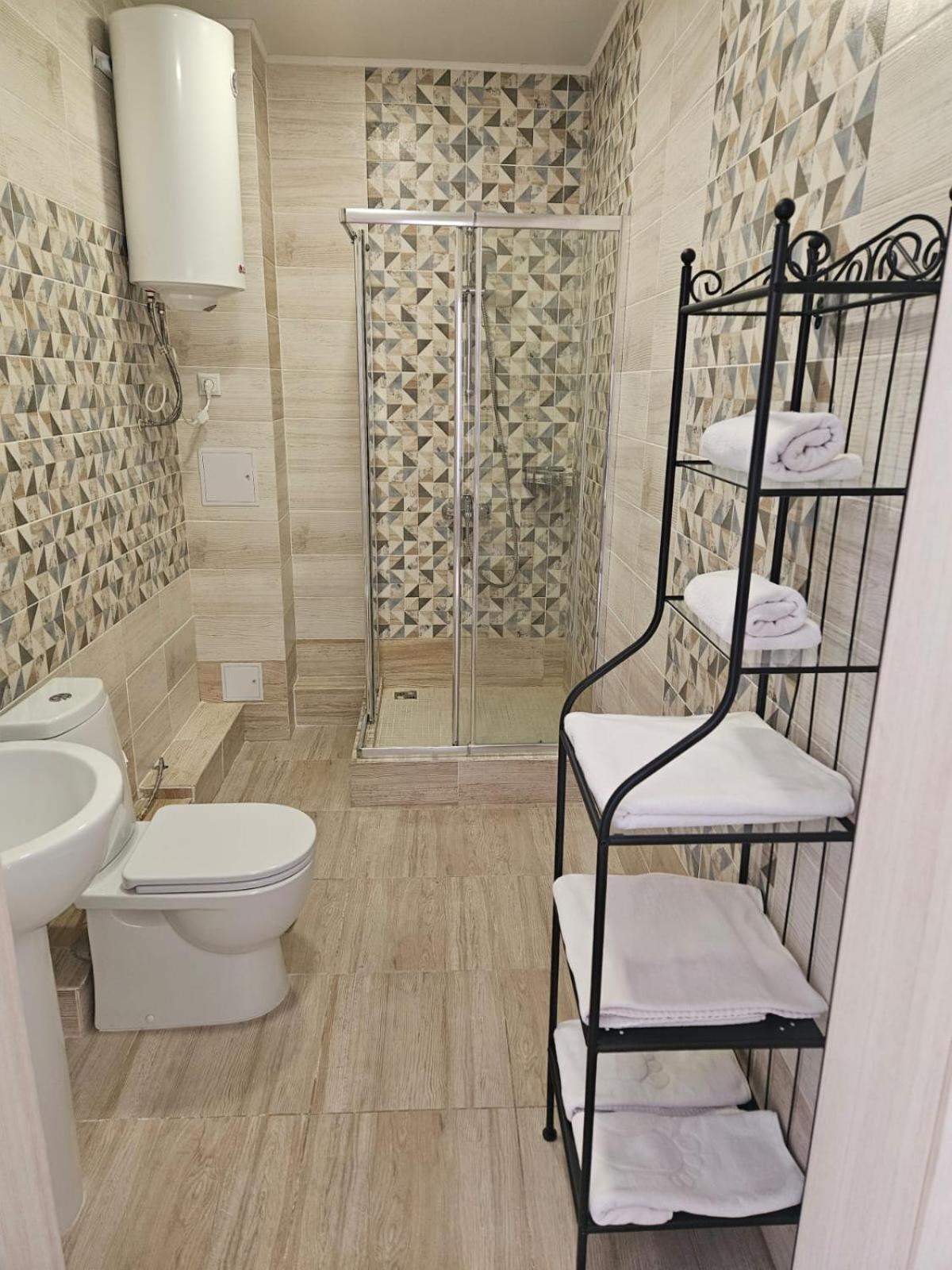 Karagandy Lacasa Hotel מראה חיצוני תמונה