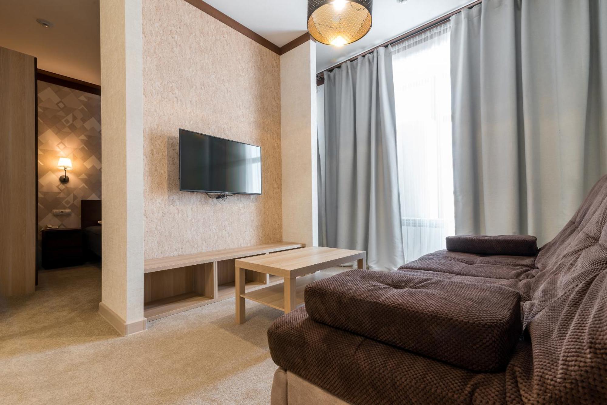 Karagandy Lacasa Hotel מראה חיצוני תמונה