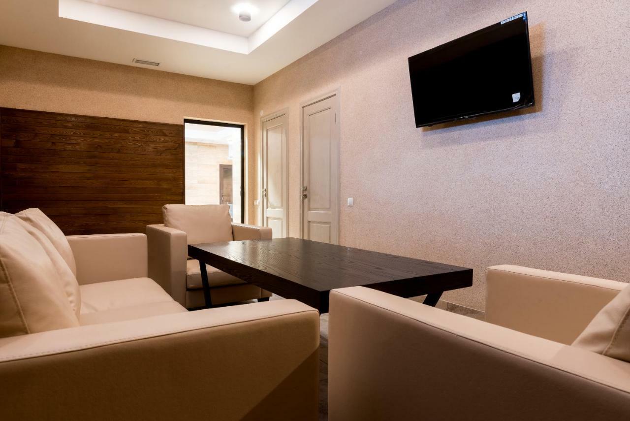Karagandy Lacasa Hotel מראה חיצוני תמונה