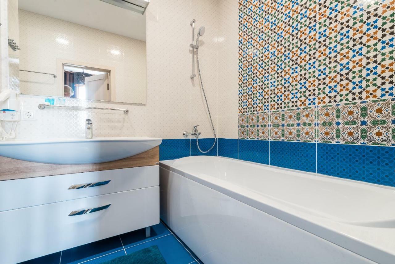 Karagandy Lacasa Hotel מראה חיצוני תמונה