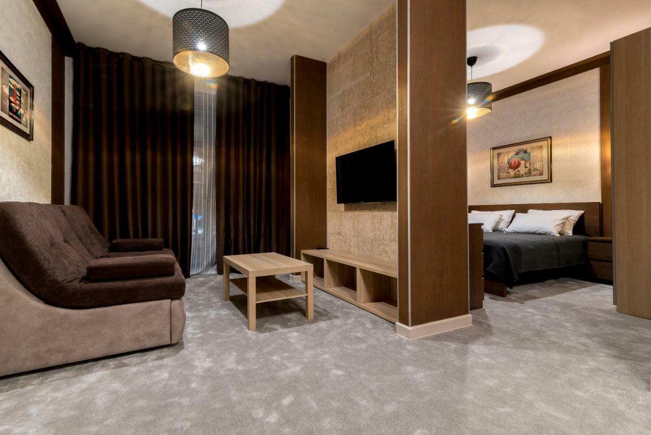 Karagandy Lacasa Hotel מראה חיצוני תמונה